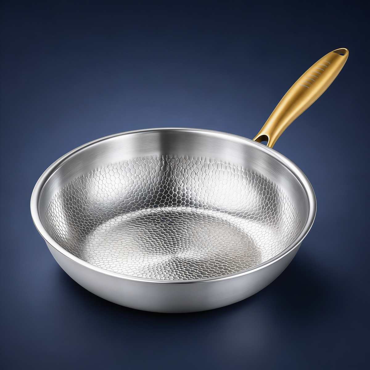Wok en titane pur Maison Ferré® Pro à manche or, vue d'ensemble