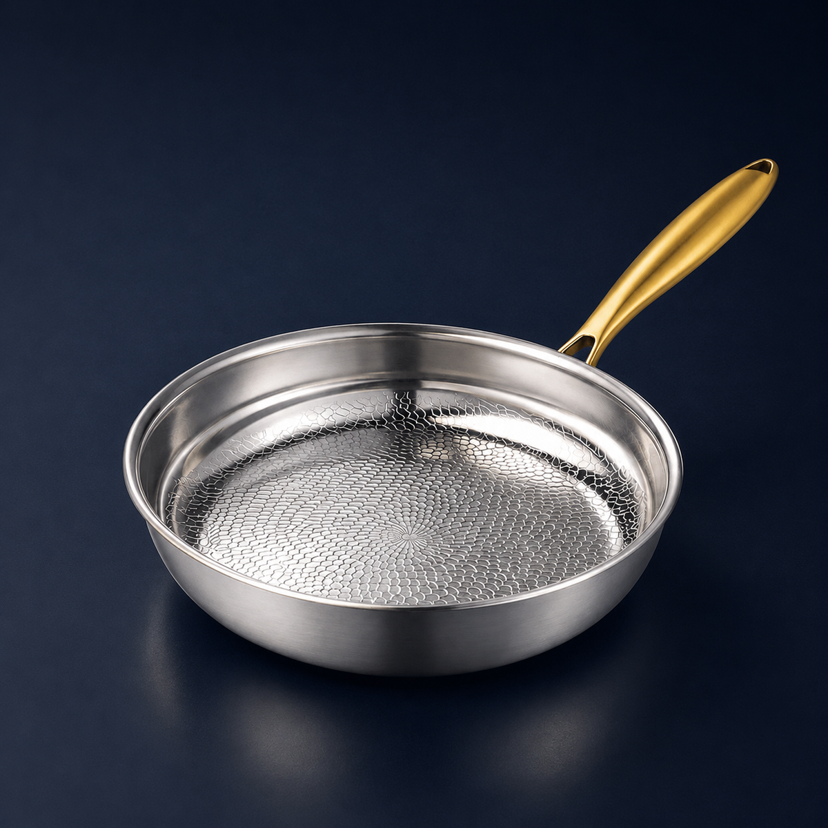 Poêle essentielle en titane pur Maison Ferré® Pro, vue d'ensemble