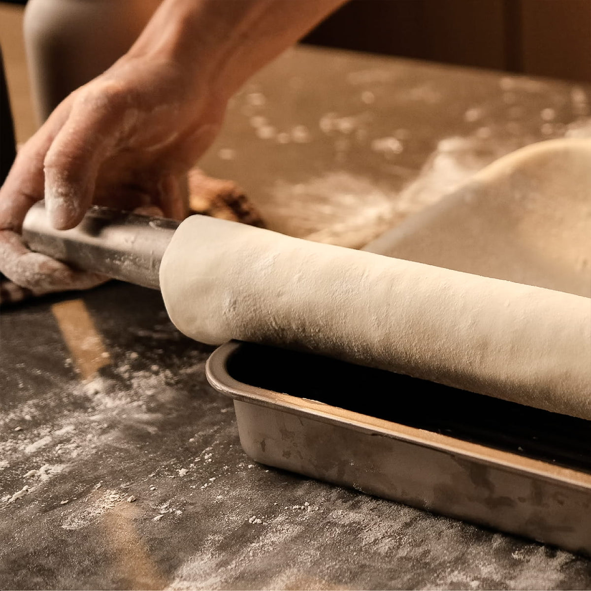 Plaque de Cuisson en Titane Pur – Maison Ferre® – finition et texture du titane